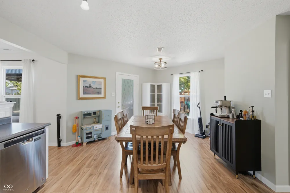 640 Streamside Drive Greenfield, IN 46140