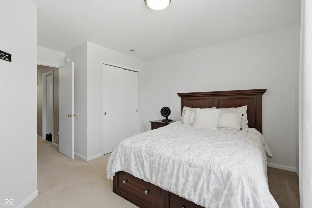 640 Streamside Drive Greenfield, IN 46140