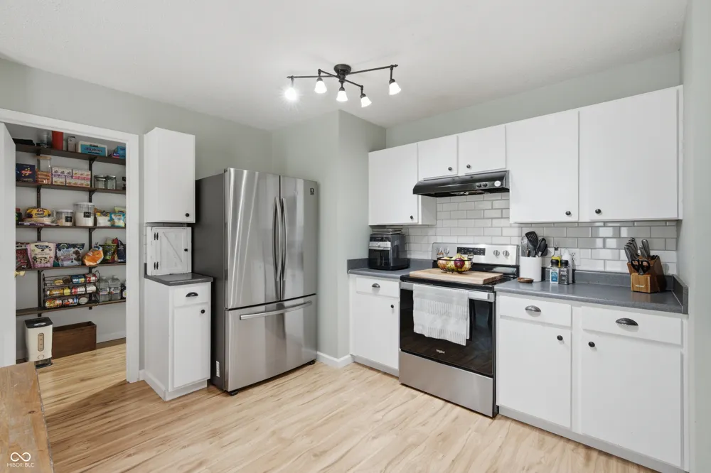 640 Streamside Drive Greenfield, IN 46140