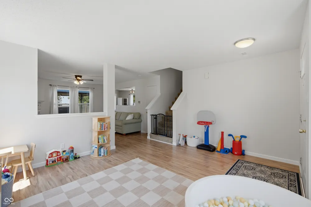 640 Streamside Drive Greenfield, IN 46140
