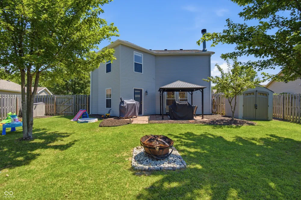 640 Streamside Drive Greenfield, IN 46140