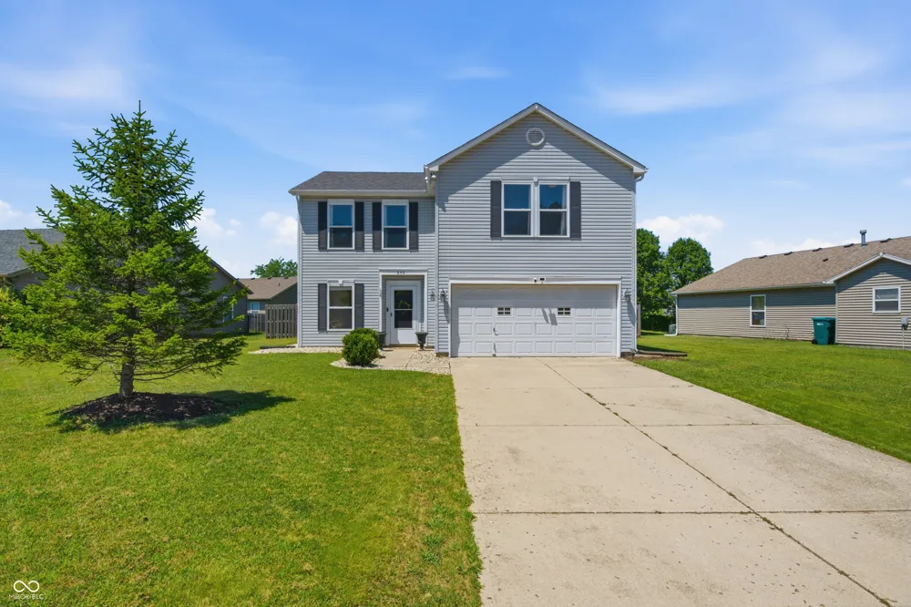 640 Streamside Drive Greenfield, IN 46140
