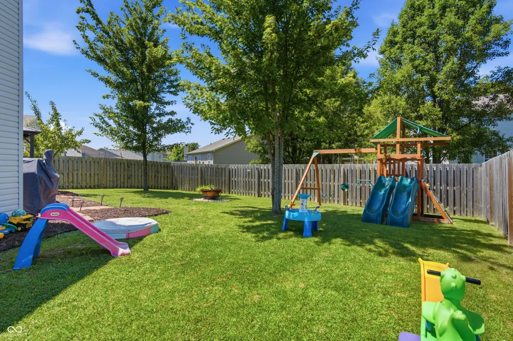 640 Streamside Drive Greenfield, IN 46140