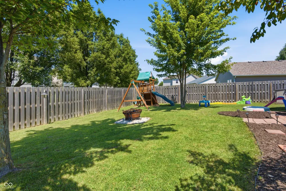 640 Streamside Drive Greenfield, IN 46140