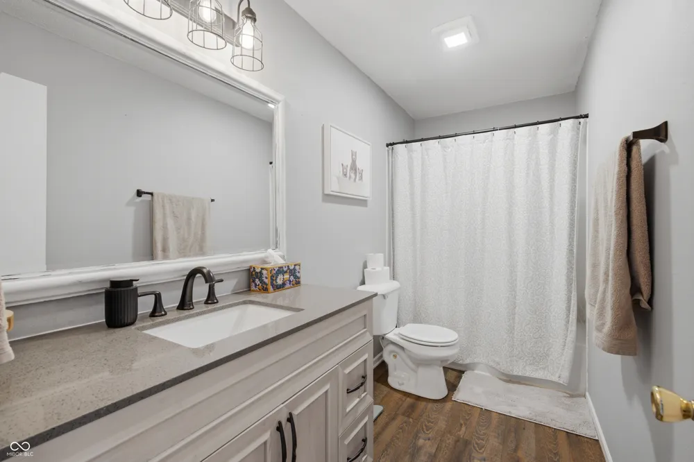 640 Streamside Drive Greenfield, IN 46140