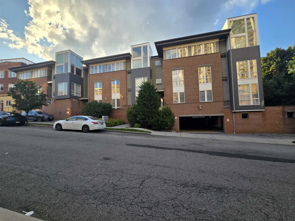 255 LAIRD AVE Cliffside Park, NJ 07010