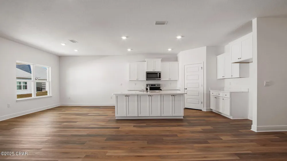 569 Hancock Way Panama City Beach, FL 32413
