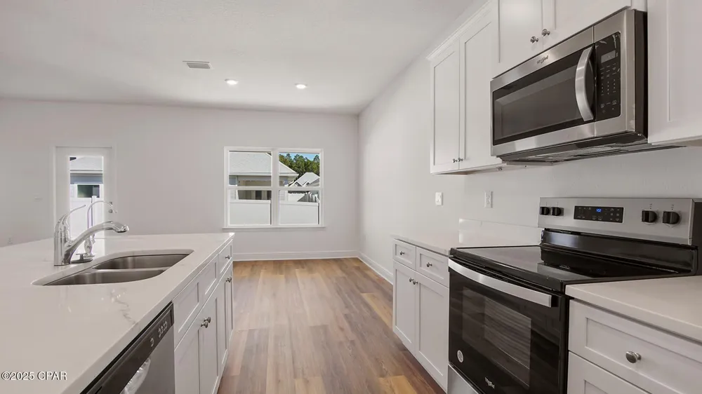 569 Hancock Way Panama City Beach, FL 32413