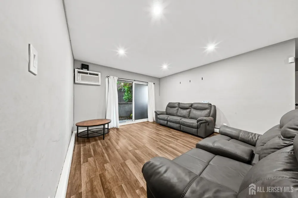747-757 N BROAD STREET #105 Elizabeth, NJ 07208