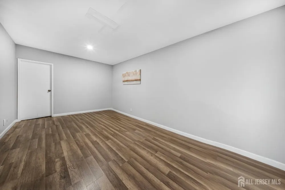747-757 N BROAD STREET #105 Elizabeth, NJ 07208
