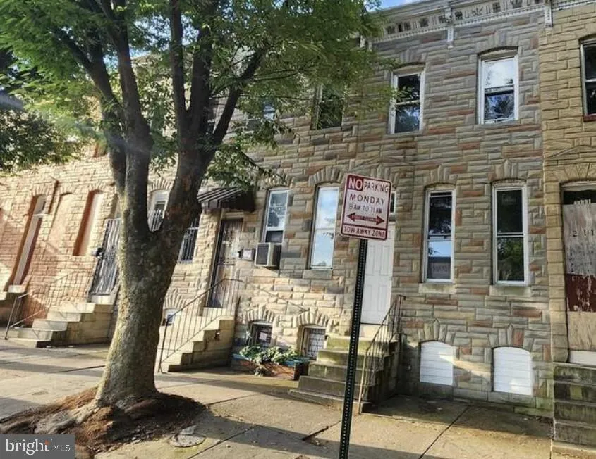2109 W LEXINGTON STREET Baltimore, MD 21223