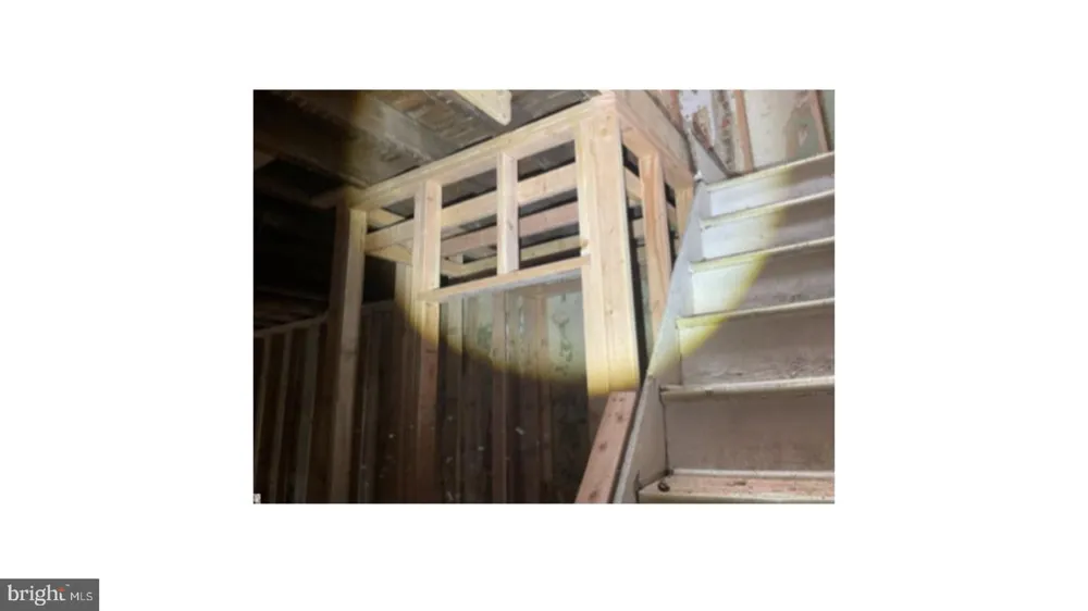 2109 W LEXINGTON STREET Baltimore, MD 21223