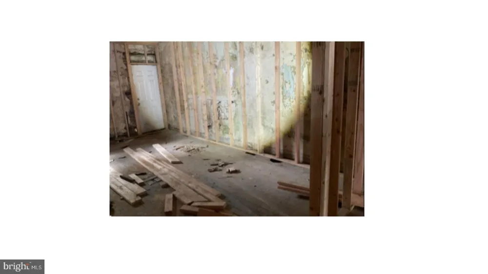 2109 W LEXINGTON STREET Baltimore, MD 21223