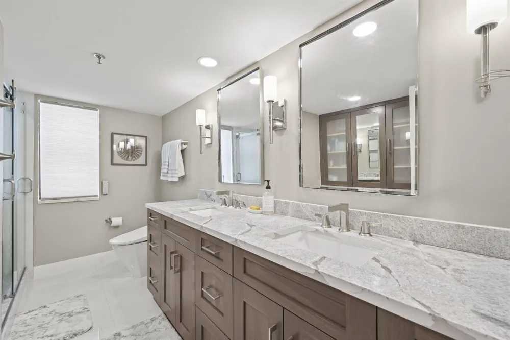 19800 SANDPOINTE BAY N DRIVE #201 Tequesta, FL 33469