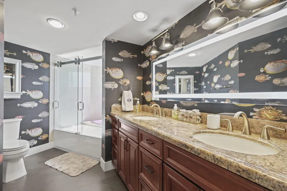 19800 SANDPOINTE BAY N DRIVE #201 Tequesta, FL 33469