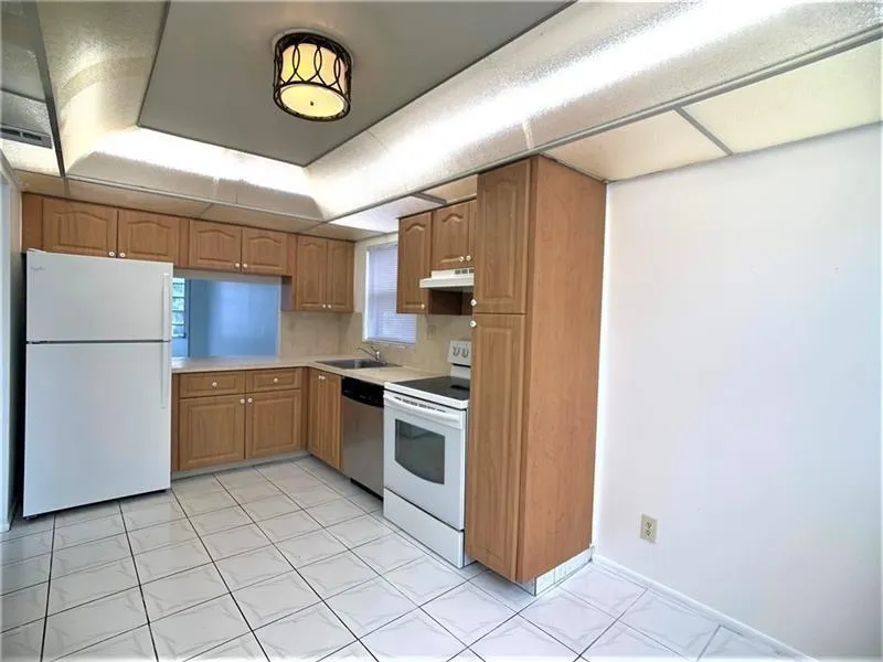 8360 Sands Point Boulevard #G210 Tamarac, FL 33321
