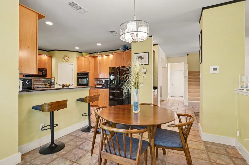 4166 Fair Oaks Drive Grapevine, TX 76051
