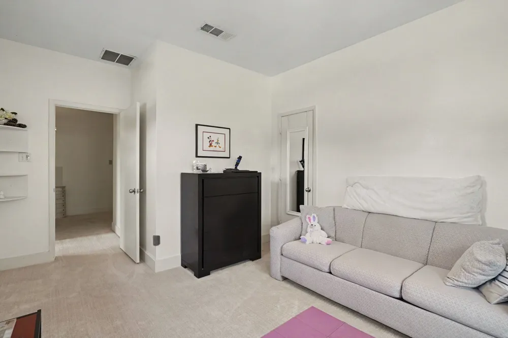 4166 Fair Oaks Drive Grapevine, TX 76051