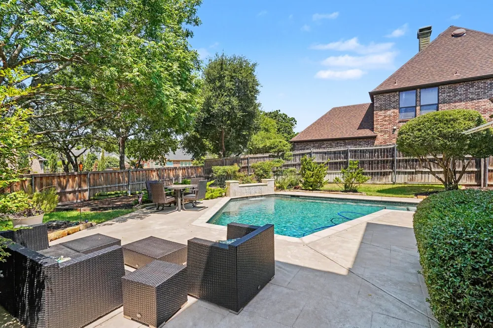 4166 Fair Oaks Drive Grapevine, TX 76051