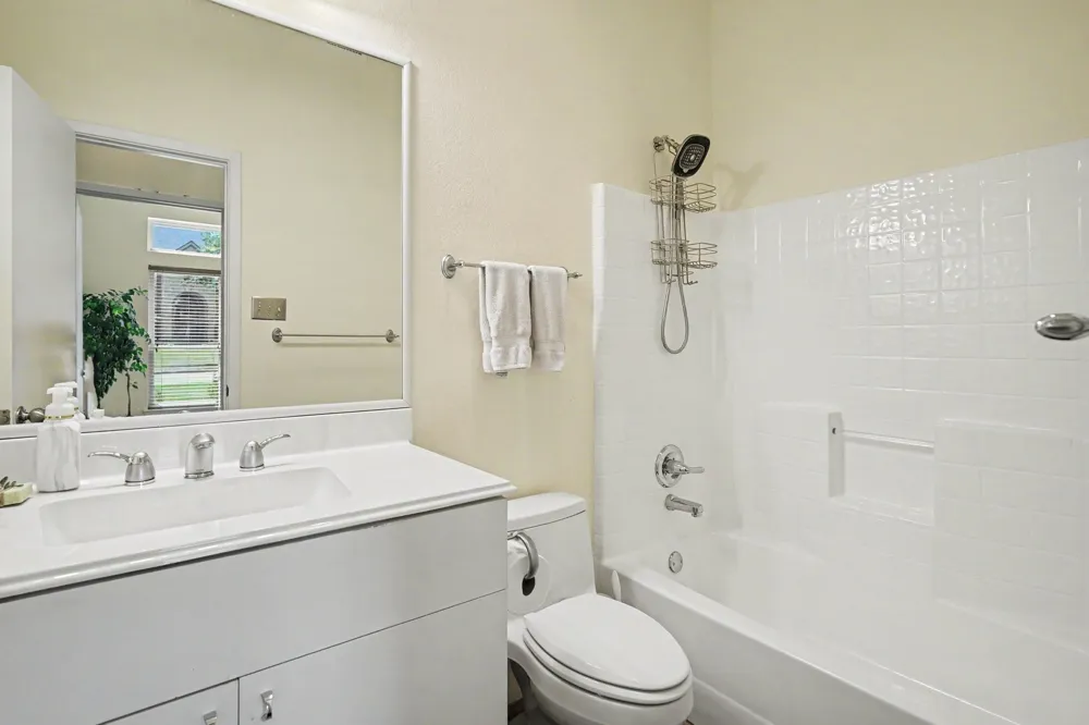 4166 Fair Oaks Drive Grapevine, TX 76051