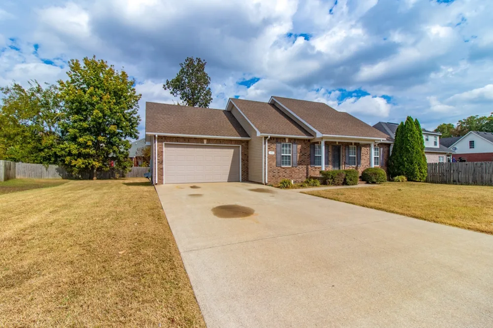 4910 Court Dr Murfreesboro, TN 37128