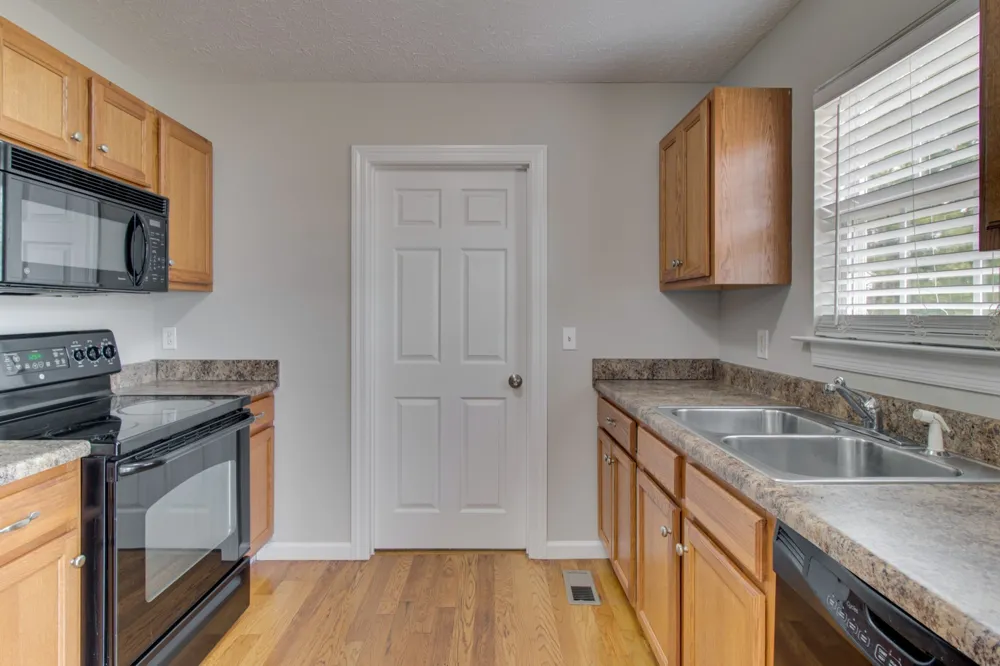 4910 Court Dr Murfreesboro, TN 37128