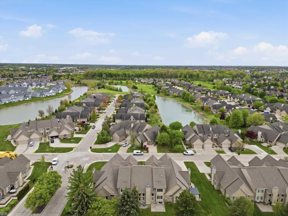 14967 Stoney Brook Drive Shelby Charter Township, MI 48315