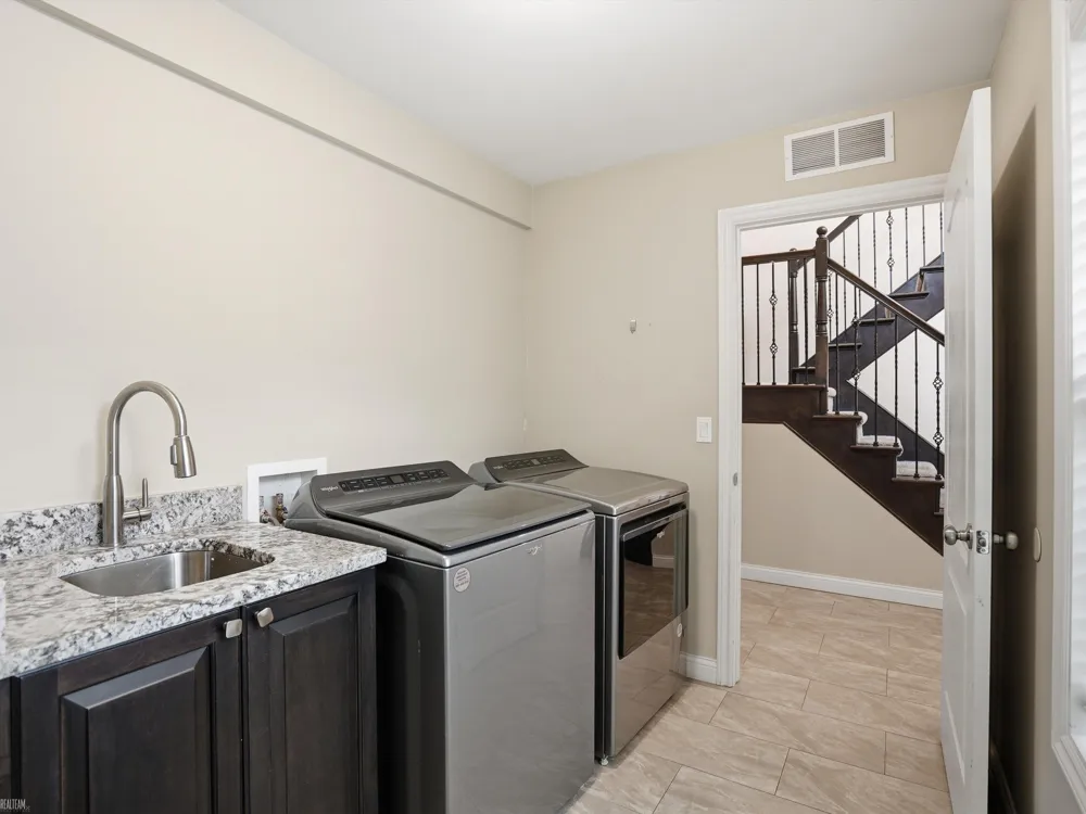 14967 Stoney Brook Drive Shelby Charter Township, MI 48315