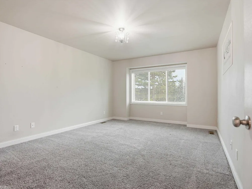 14967 Stoney Brook Drive Shelby Charter Township, MI 48315