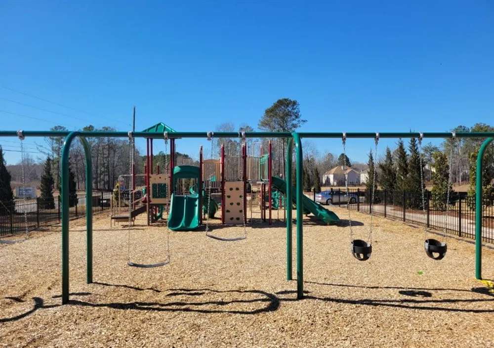 134 Oakchase Park Lane Hampton, GA 30228