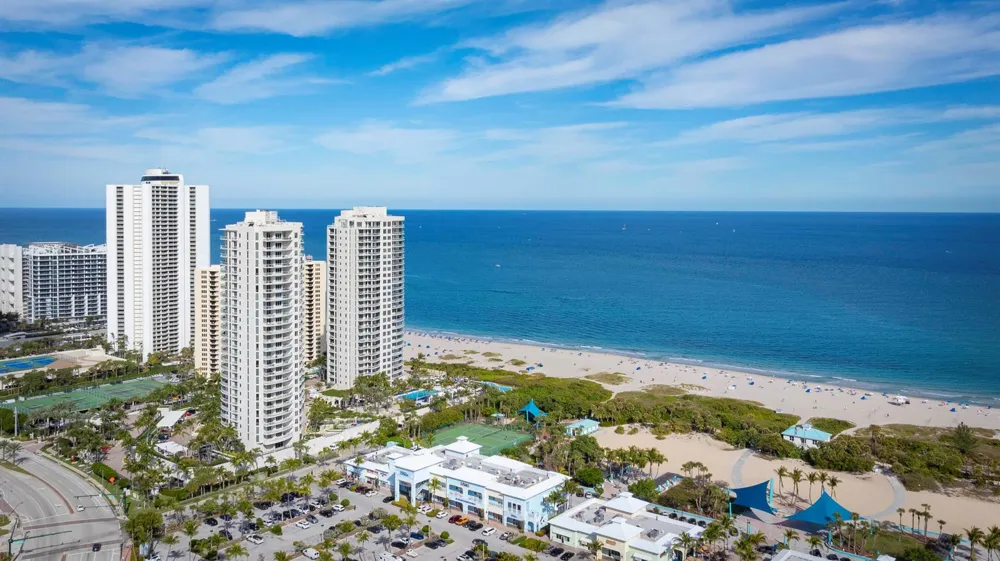 2700 OCEAN DRIVE #2206B Singer Island, FL 33404