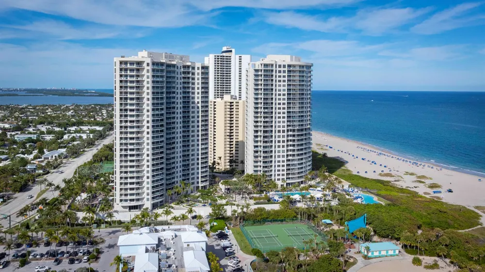 2700 OCEAN DRIVE #2206B Singer Island, FL 33404
