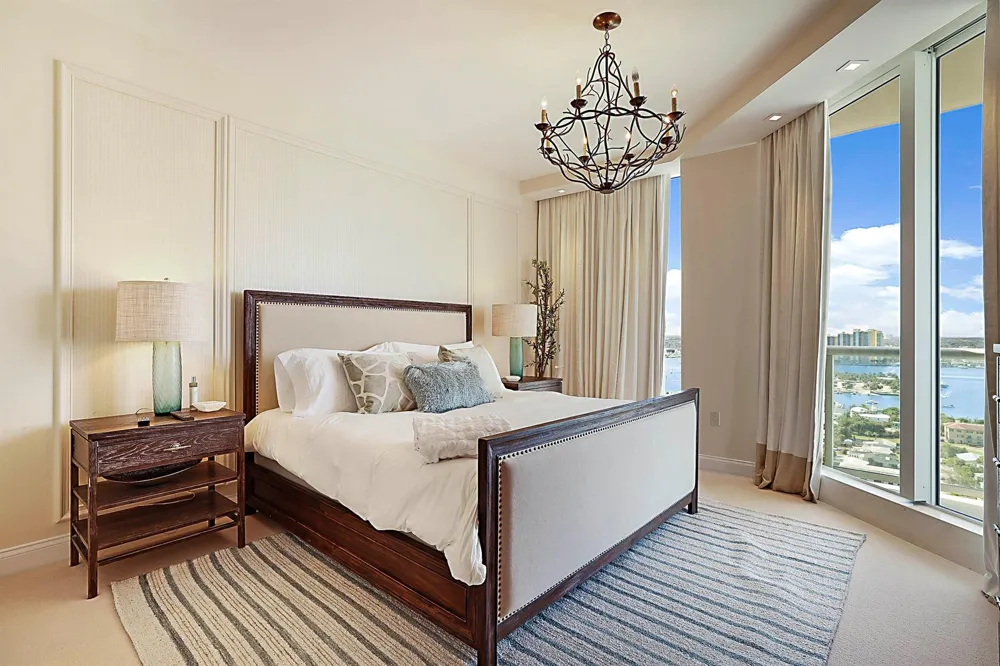 2700 OCEAN DRIVE #2206B Singer Island, FL 33404