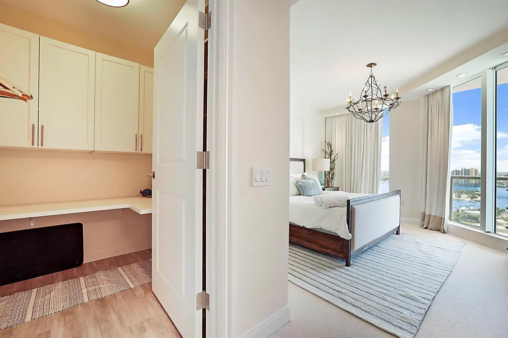 2700 OCEAN DRIVE #2206B Singer Island, FL 33404