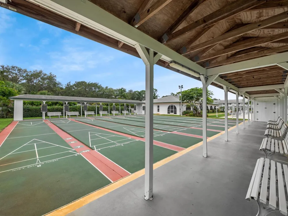 3 Westwood Avenue #101E Tequesta, FL 33469