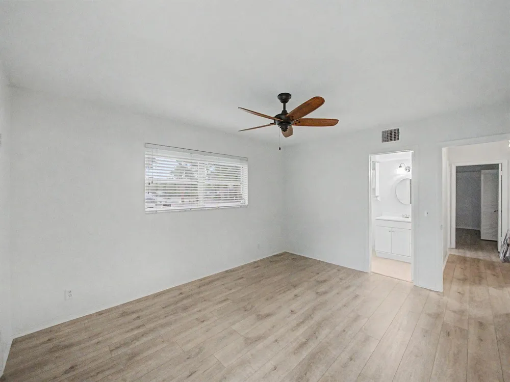 3 Westwood Avenue #101E Tequesta, FL 33469