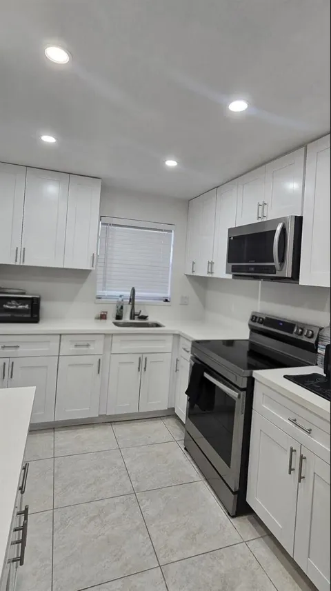 603 S State Road 7 #1E