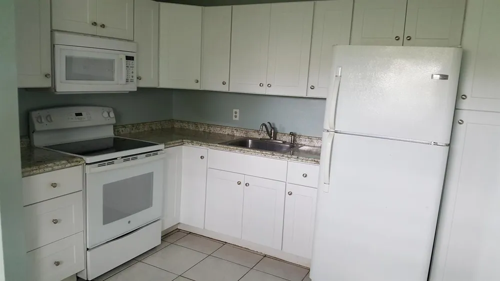 109 E Central Boulevard Lantana, FL 33462