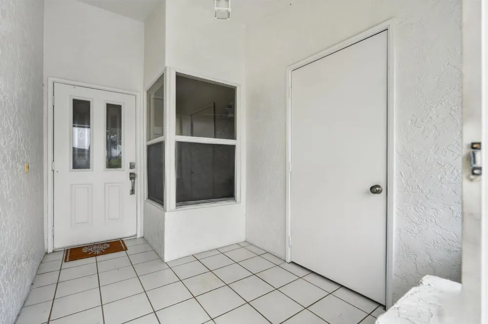 10924 SE STONEHILL LANE Hobe Sound, FL 33455