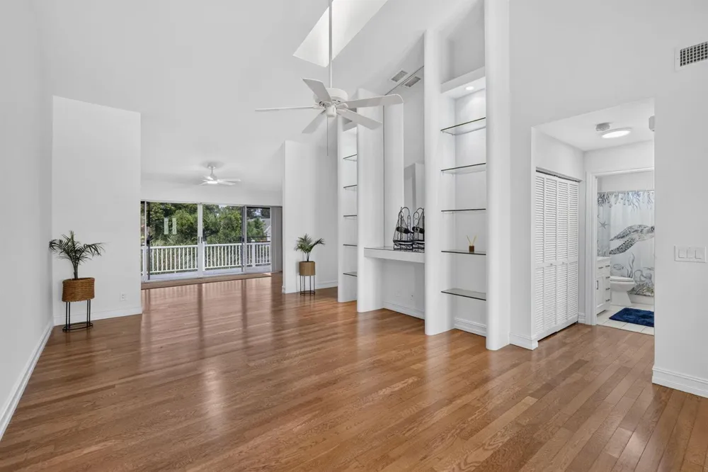 10924 SE STONEHILL LANE Hobe Sound, FL 33455