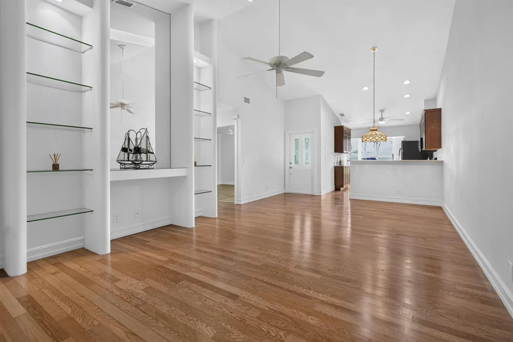 10924 SE STONEHILL LANE Hobe Sound, FL 33455
