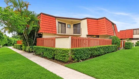 3874 VICTORIA DRIVE