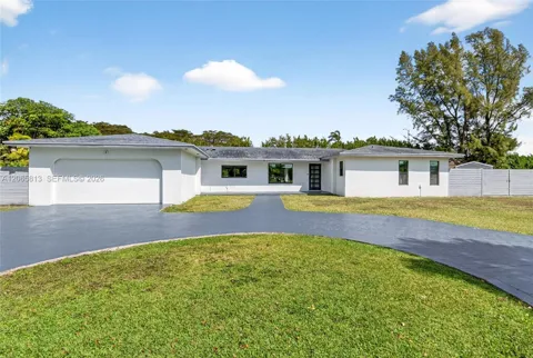 11951 SW 120th Ter