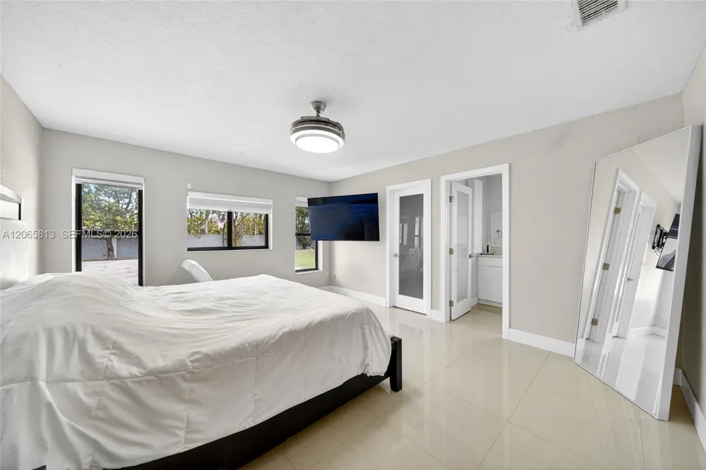 11951 SW 120th Ter Miami, FL 33186