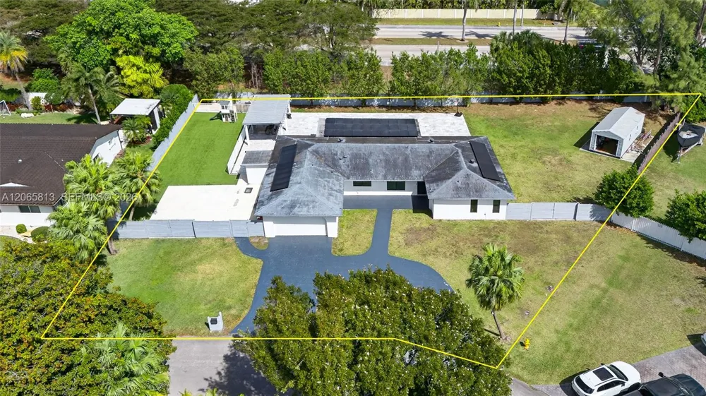 11951 SW 120th Ter Miami, FL 33186