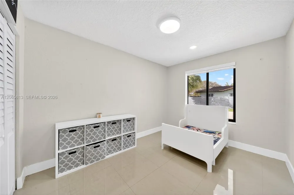 11951 SW 120th Ter Miami, FL 33186
