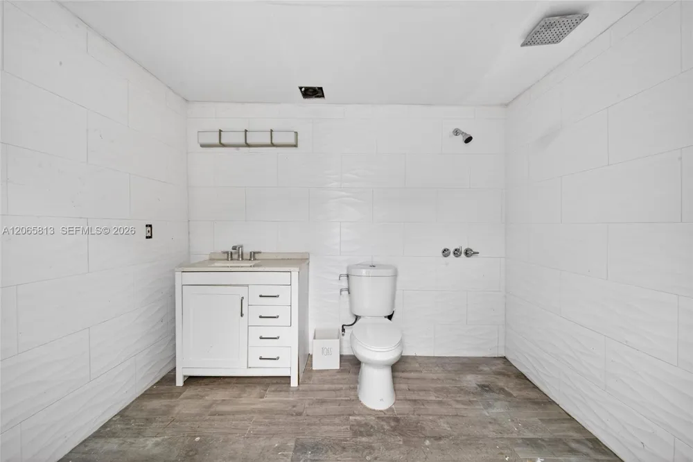 11951 SW 120th Ter Miami, FL 33186