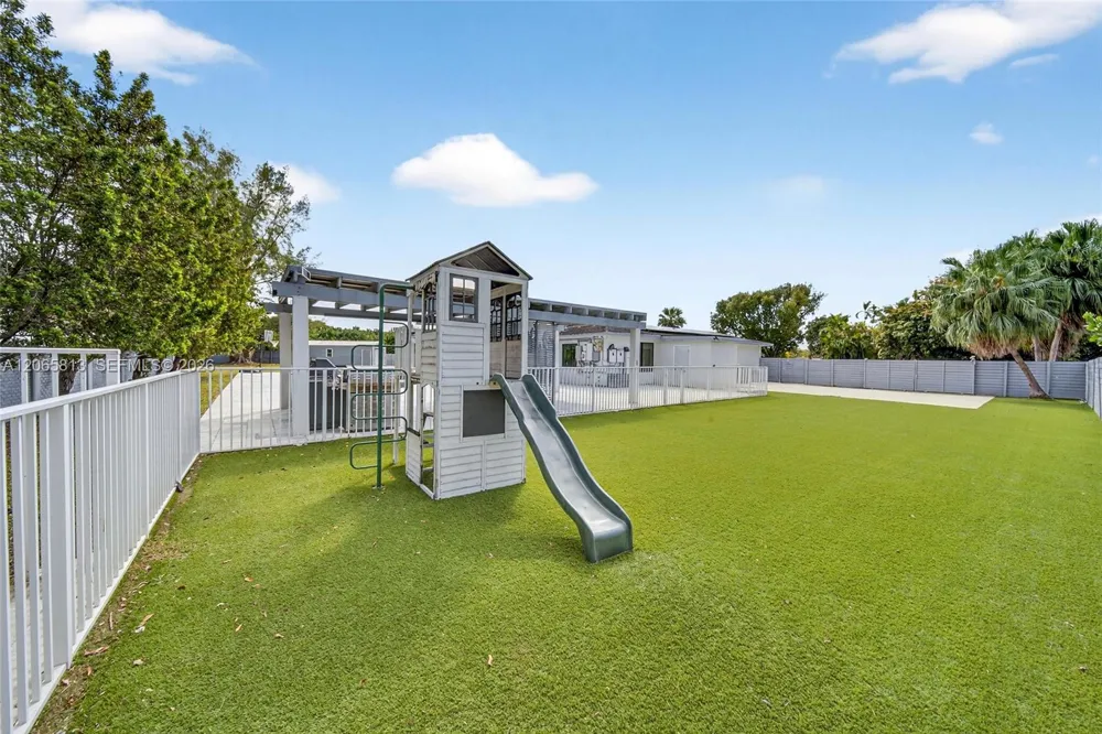 11951 SW 120th Ter Miami, FL 33186