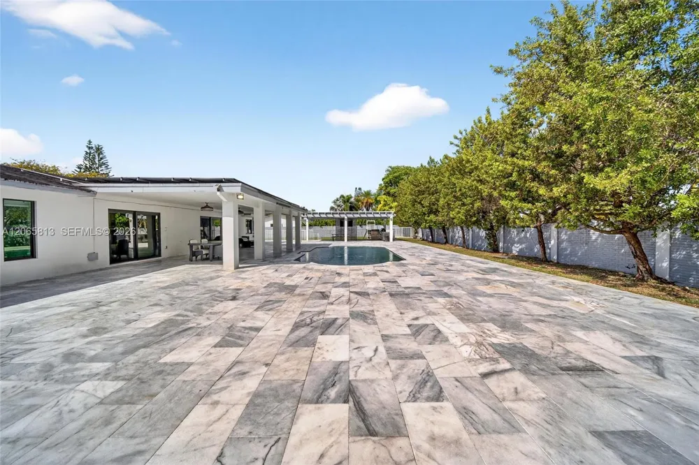 11951 SW 120th Ter Miami, FL 33186