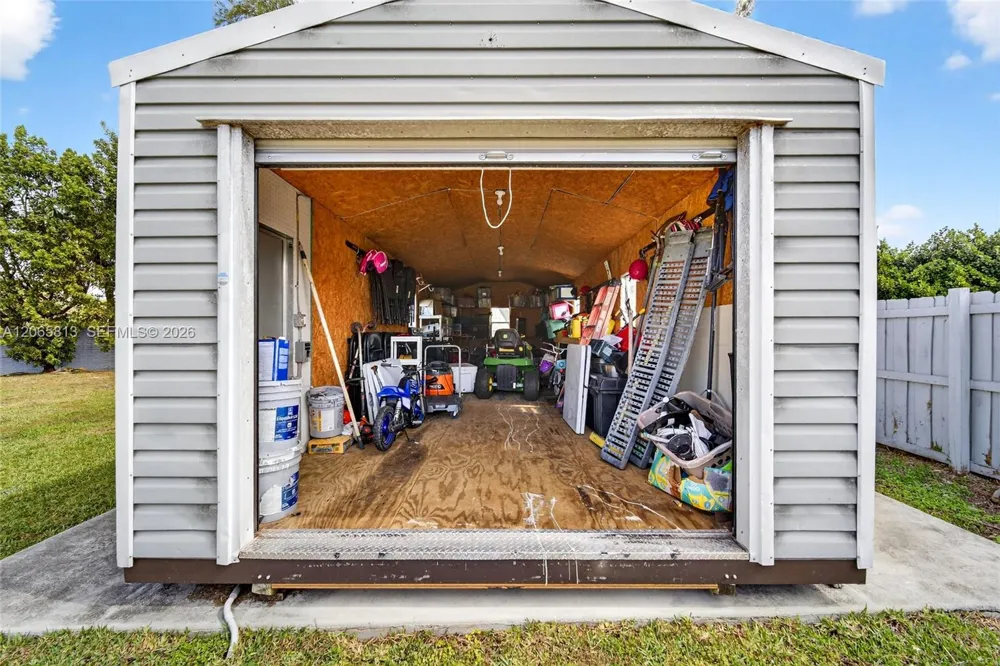 11951 SW 120th Ter Miami, FL 33186